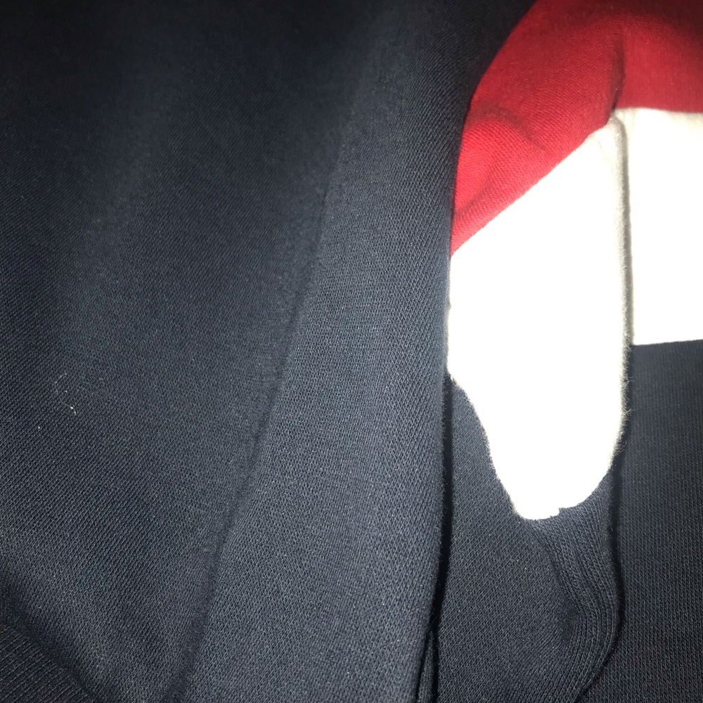 Crop long sleeve top